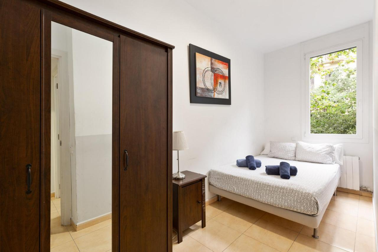 Stay U-Nique Apartments Urgell Барселона Екстериор снимка