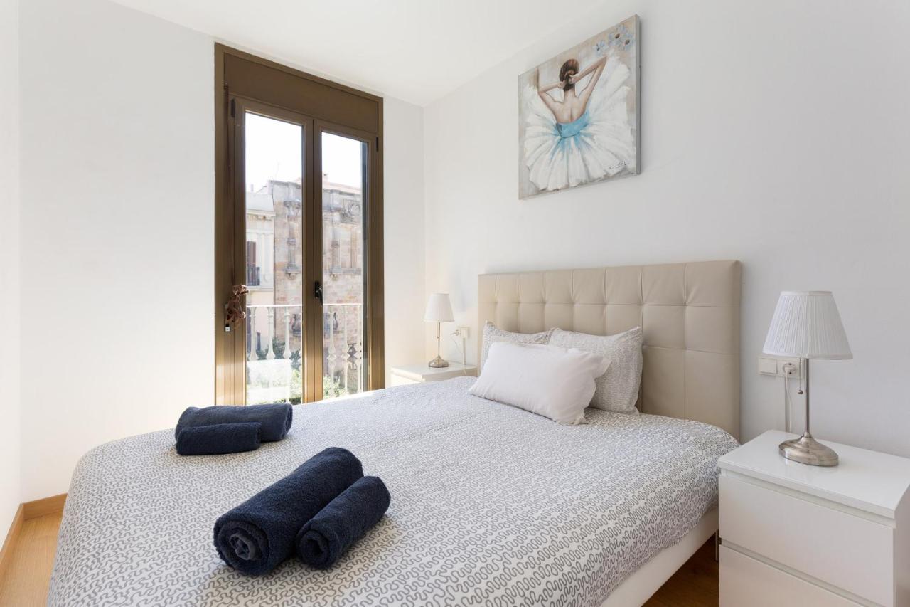 Stay U-Nique Apartments Urgell Барселона Екстериор снимка