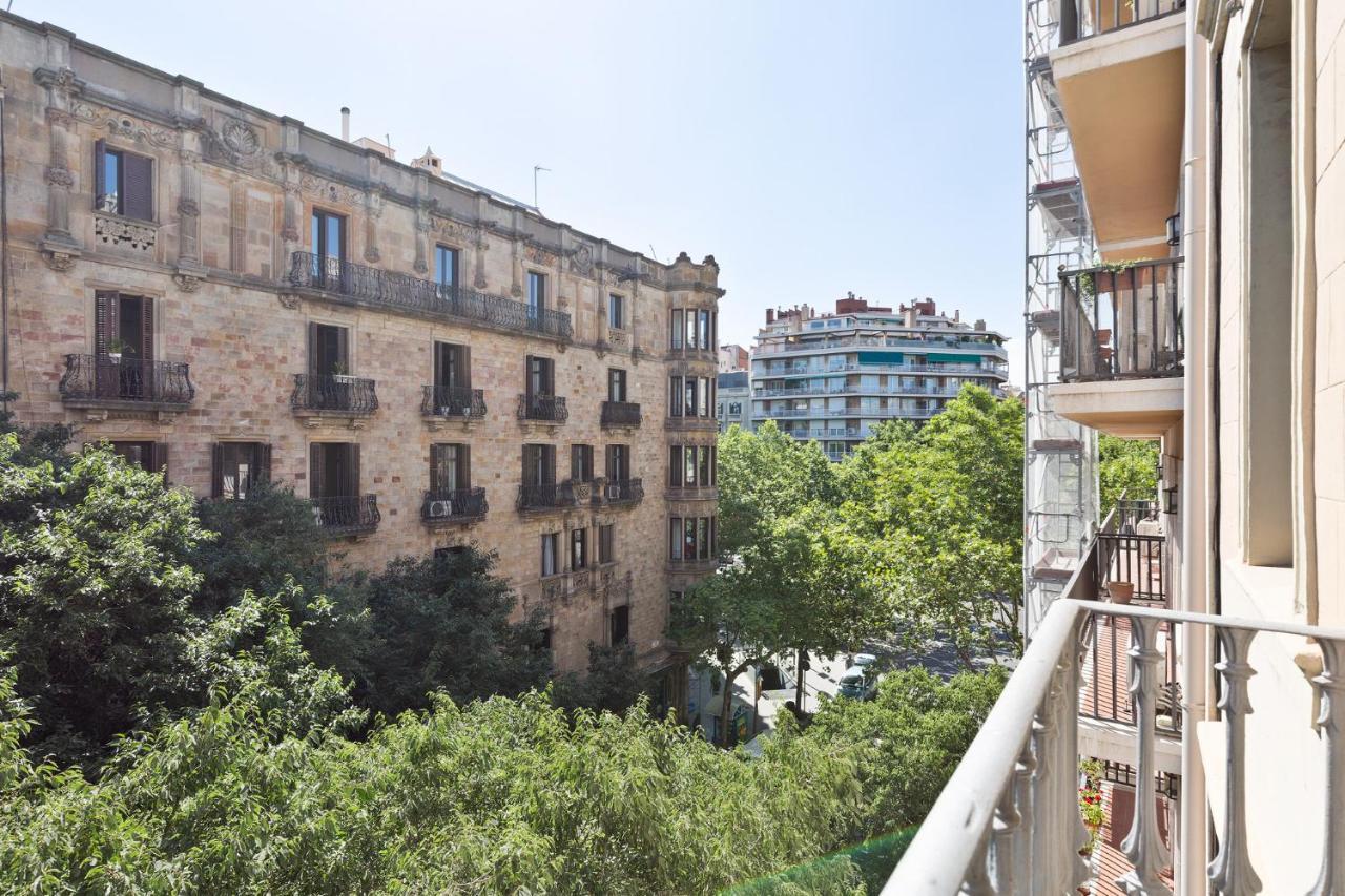 Stay U-Nique Apartments Urgell Барселона Екстериор снимка