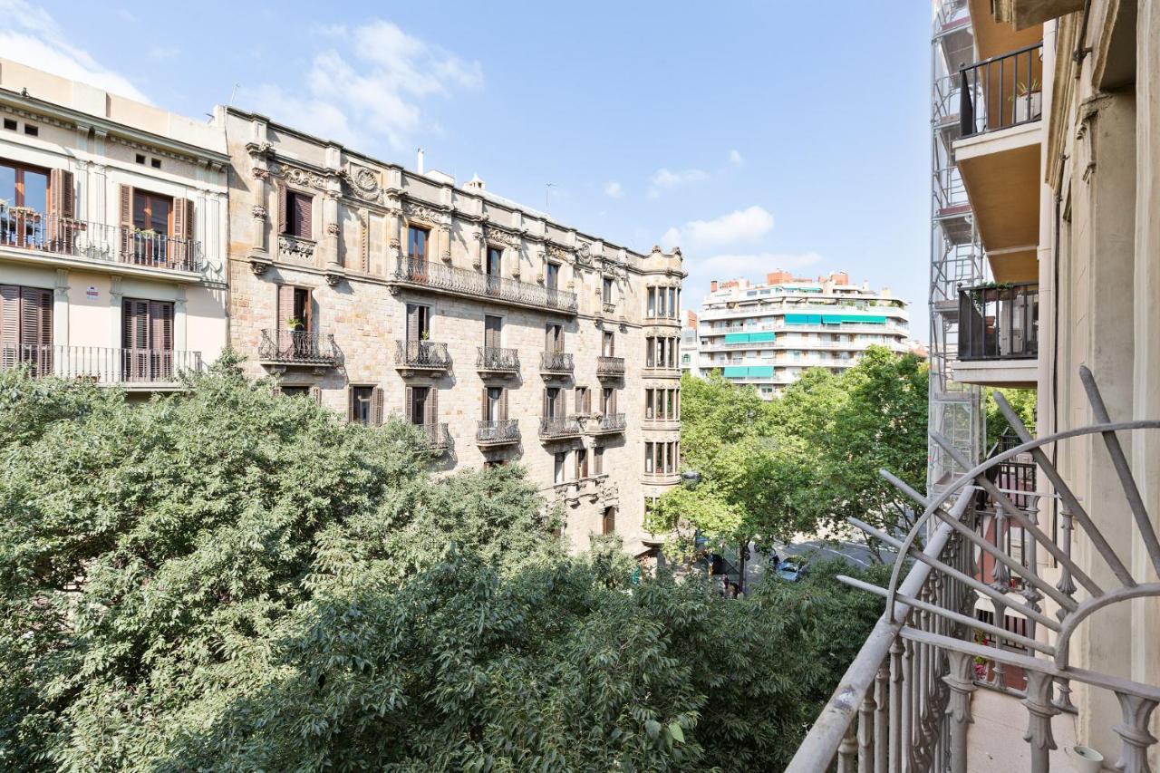 Stay U-Nique Apartments Urgell Барселона Екстериор снимка
