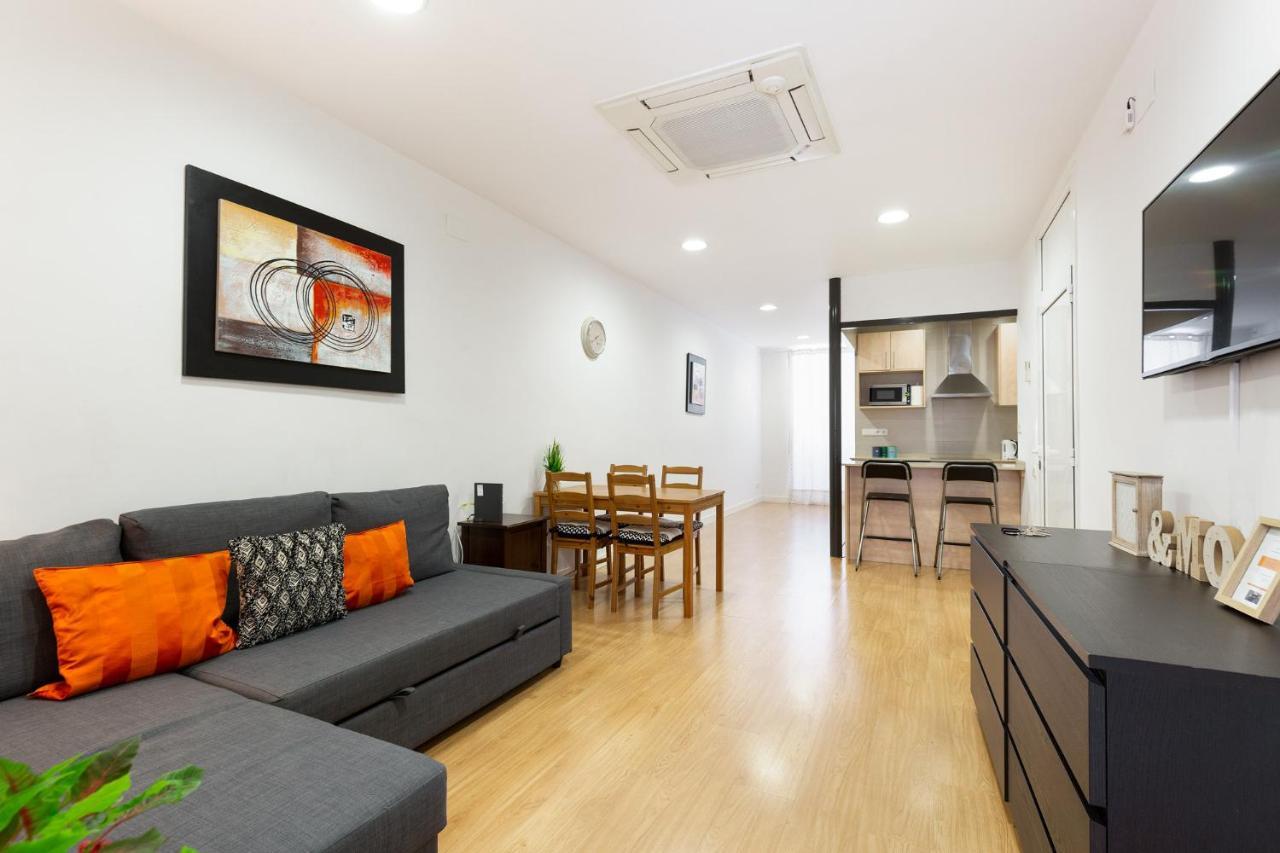 Stay U-Nique Apartments Urgell Барселона Екстериор снимка